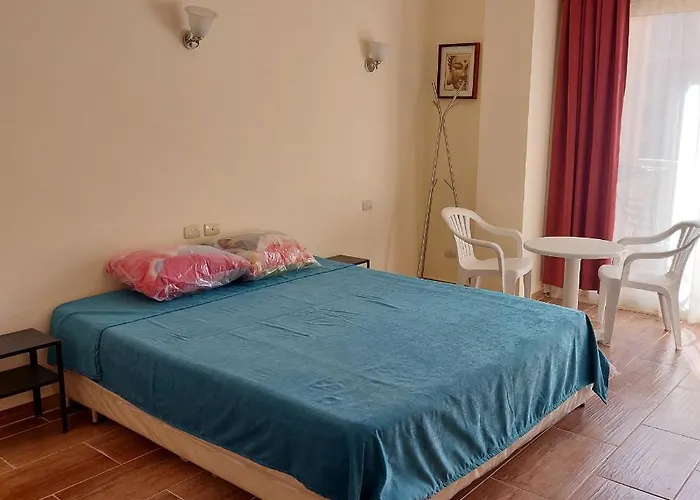 Florenza Khamsin 1 Bedroom With Swimming Pool View